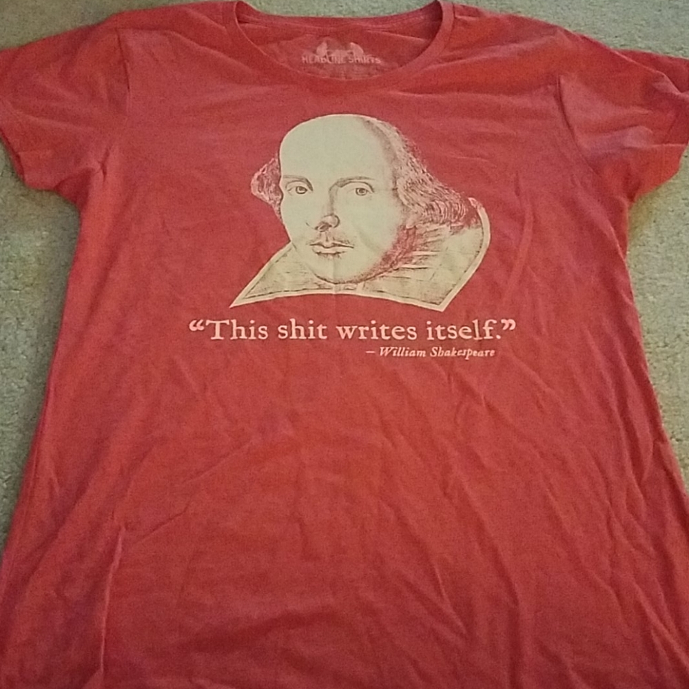 Fitted XL women's tee. Shakespeare